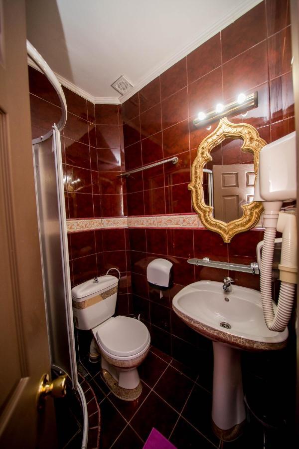 Hotel Darosy Arad Kültér fotó