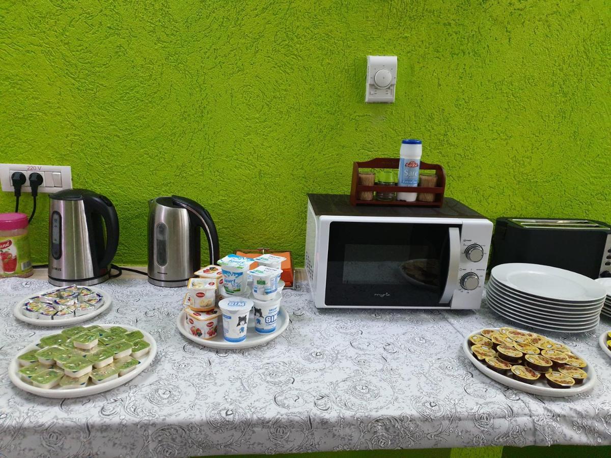 Hotel Darosy Arad Kültér fotó